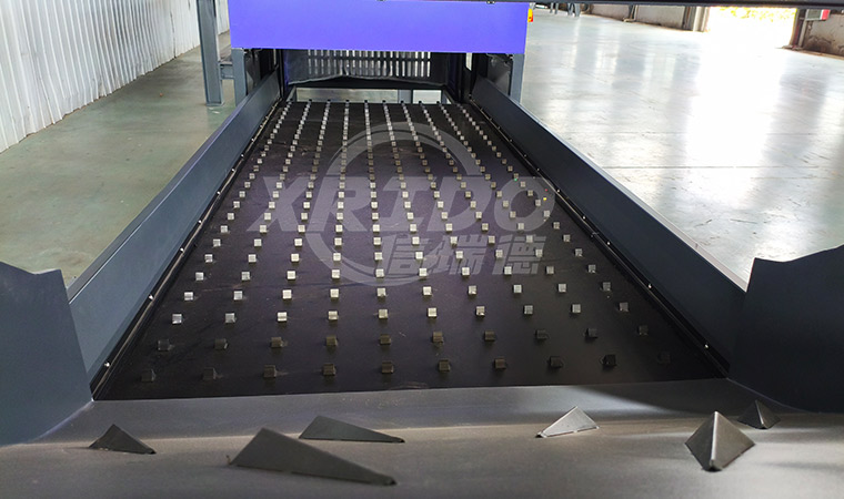 Optical sorting machine
